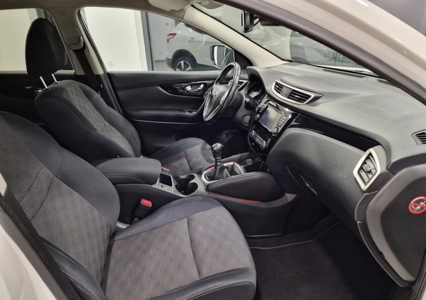 Nissan Qashqai cena 65900 przebieg: 105000, rok produkcji 2015 z Chodecz małe 436